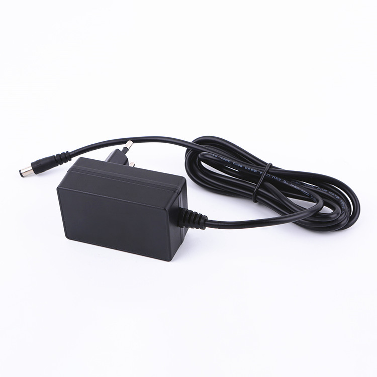 MKE 36W系列 插墙式 黑色 欧规