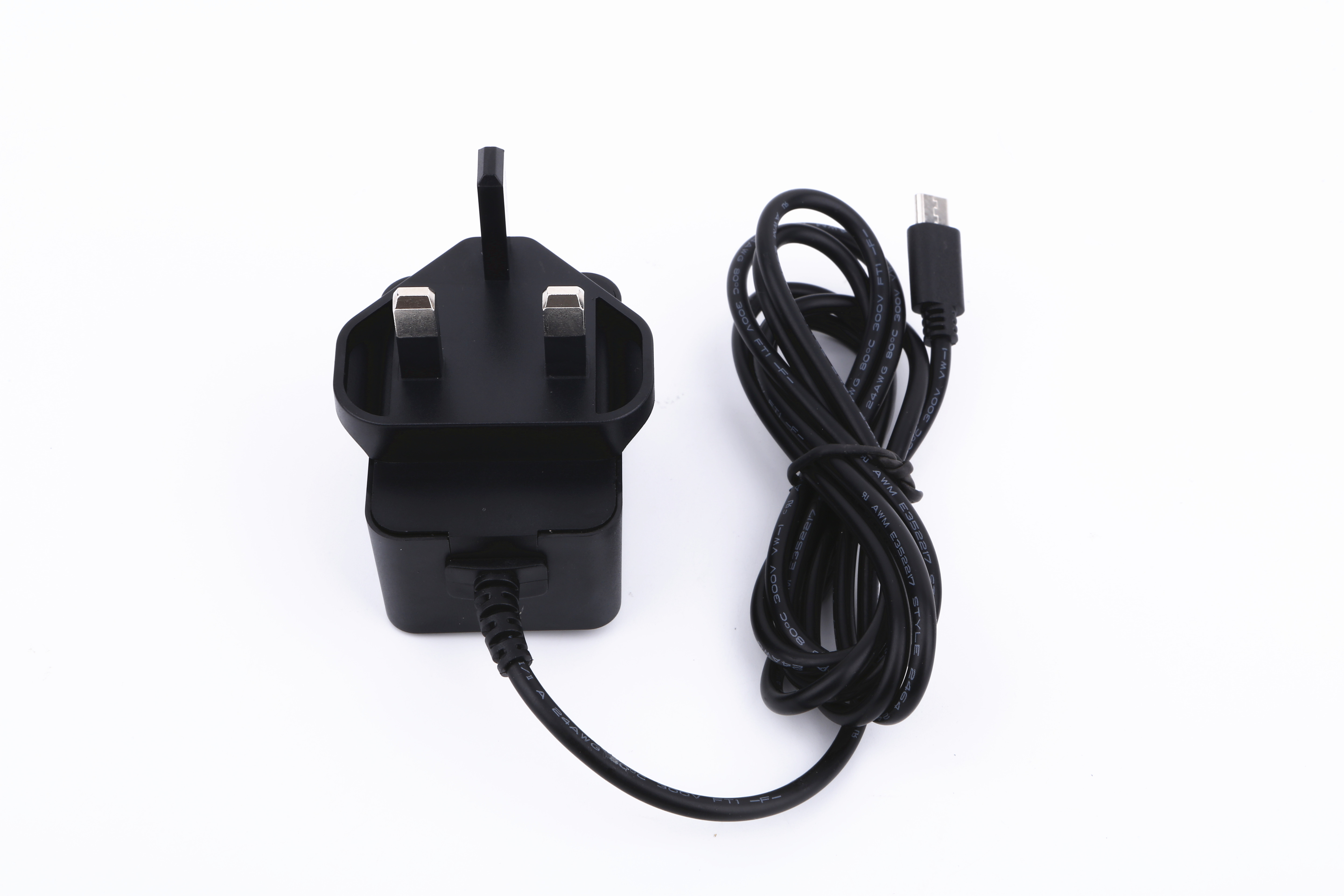 MKD 18W系列 插墙式 黑色 卧式外壳 带线 英规