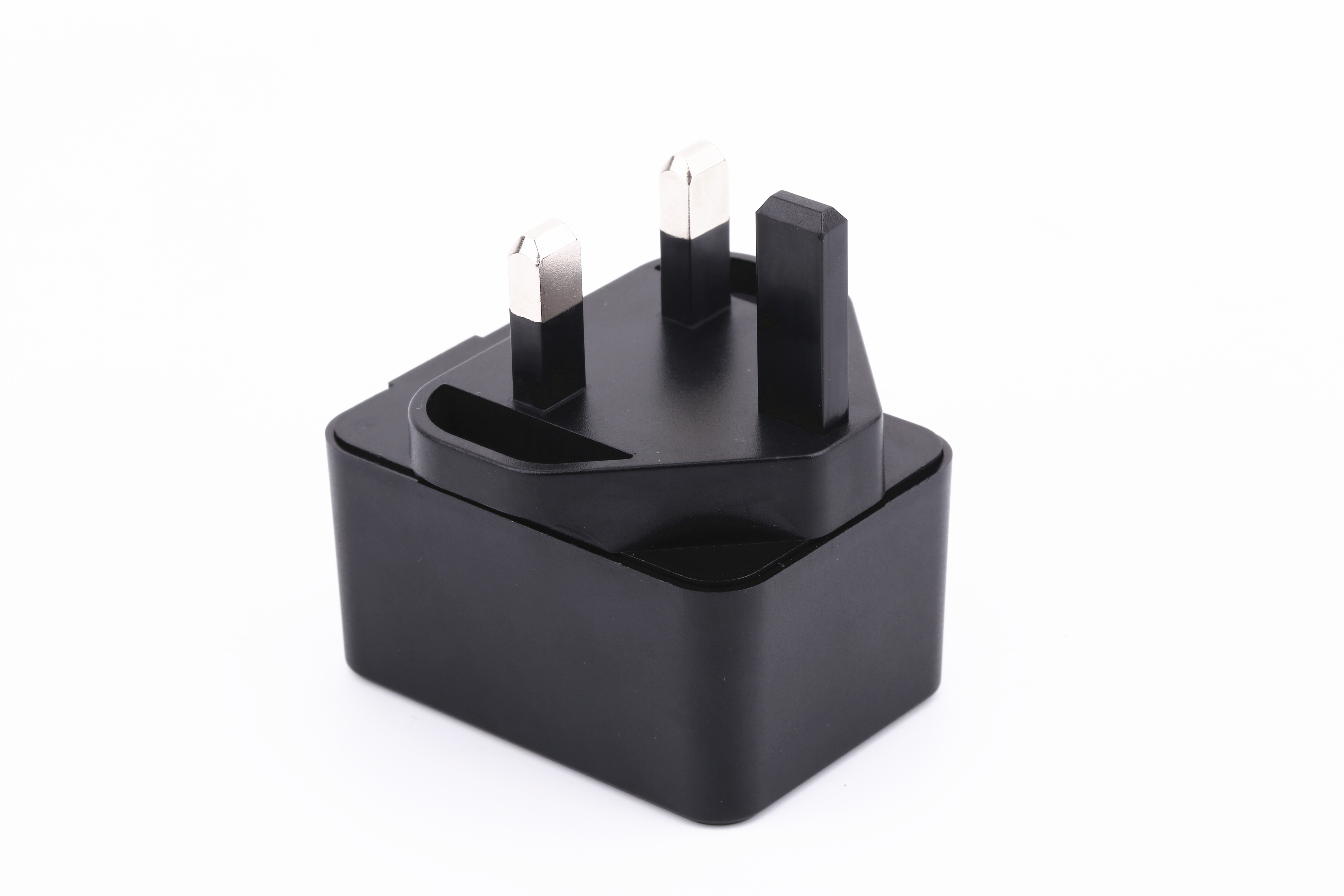 MKD 18W系列 插墙式 黑色 卧式外壳 USB 英规