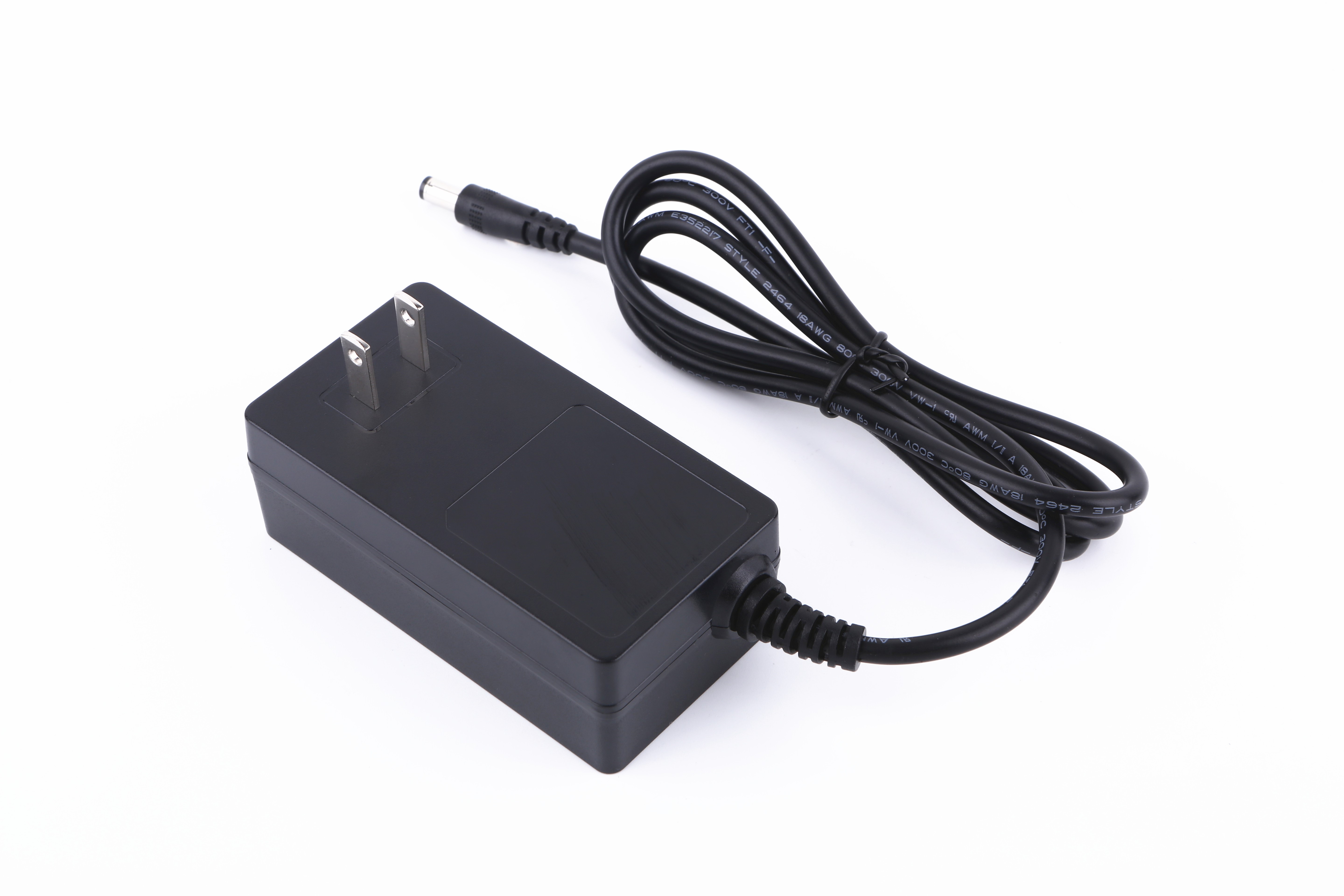 MKF 65W系列 插墙式 黑色 美规