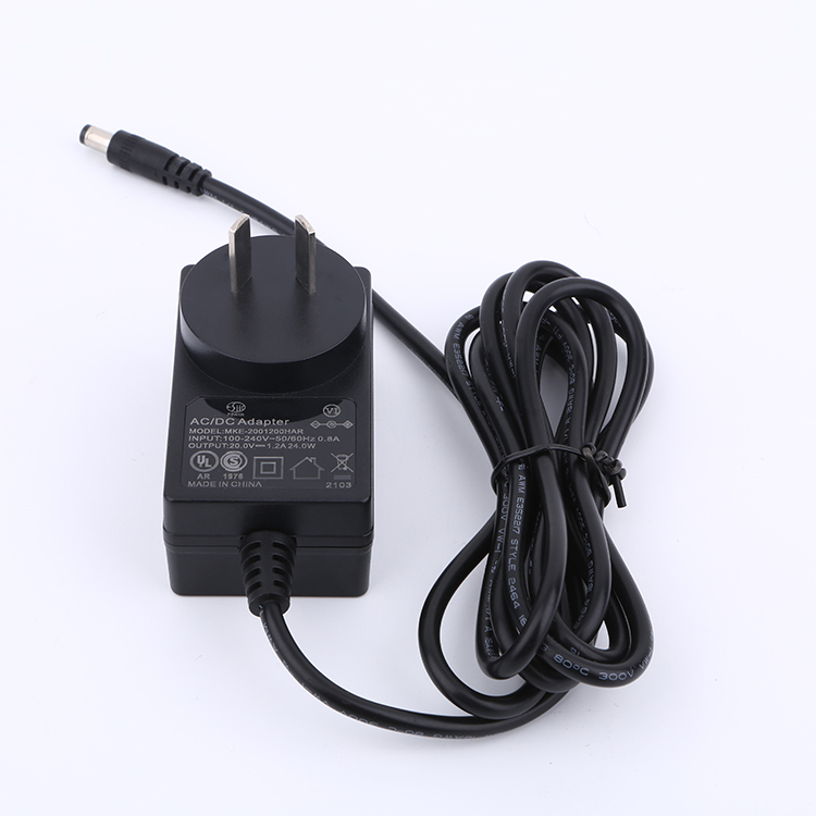 MKE 36W系列 插墙式 黑色 阿根廷规